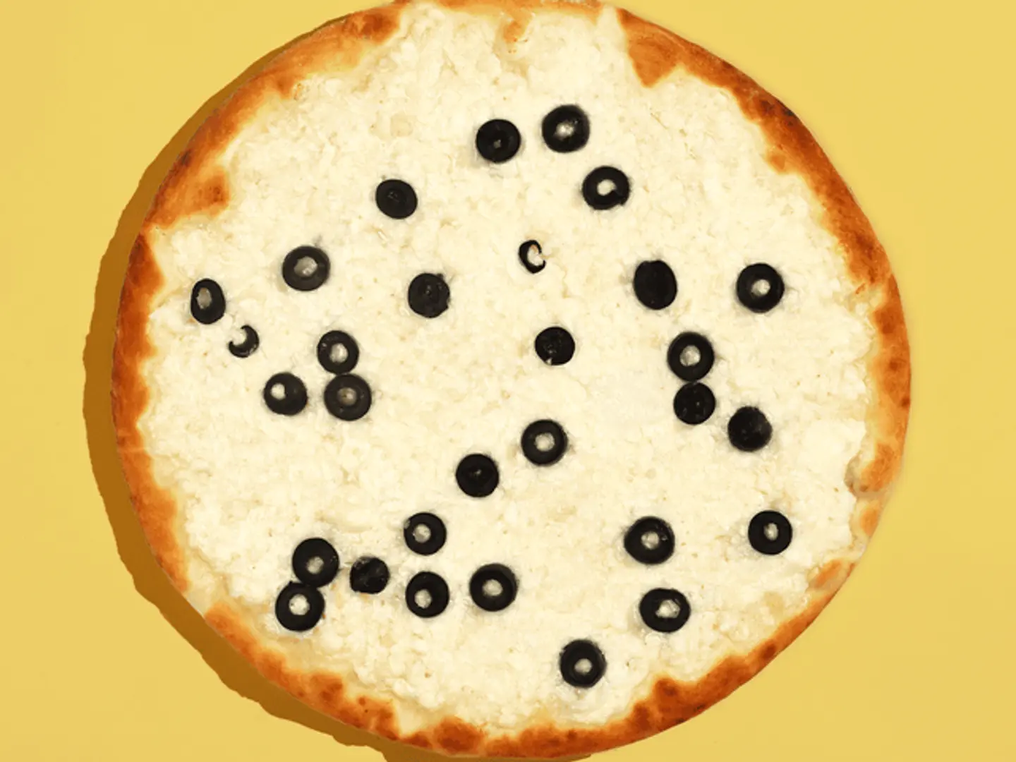 Akkawi Cheese With Olive