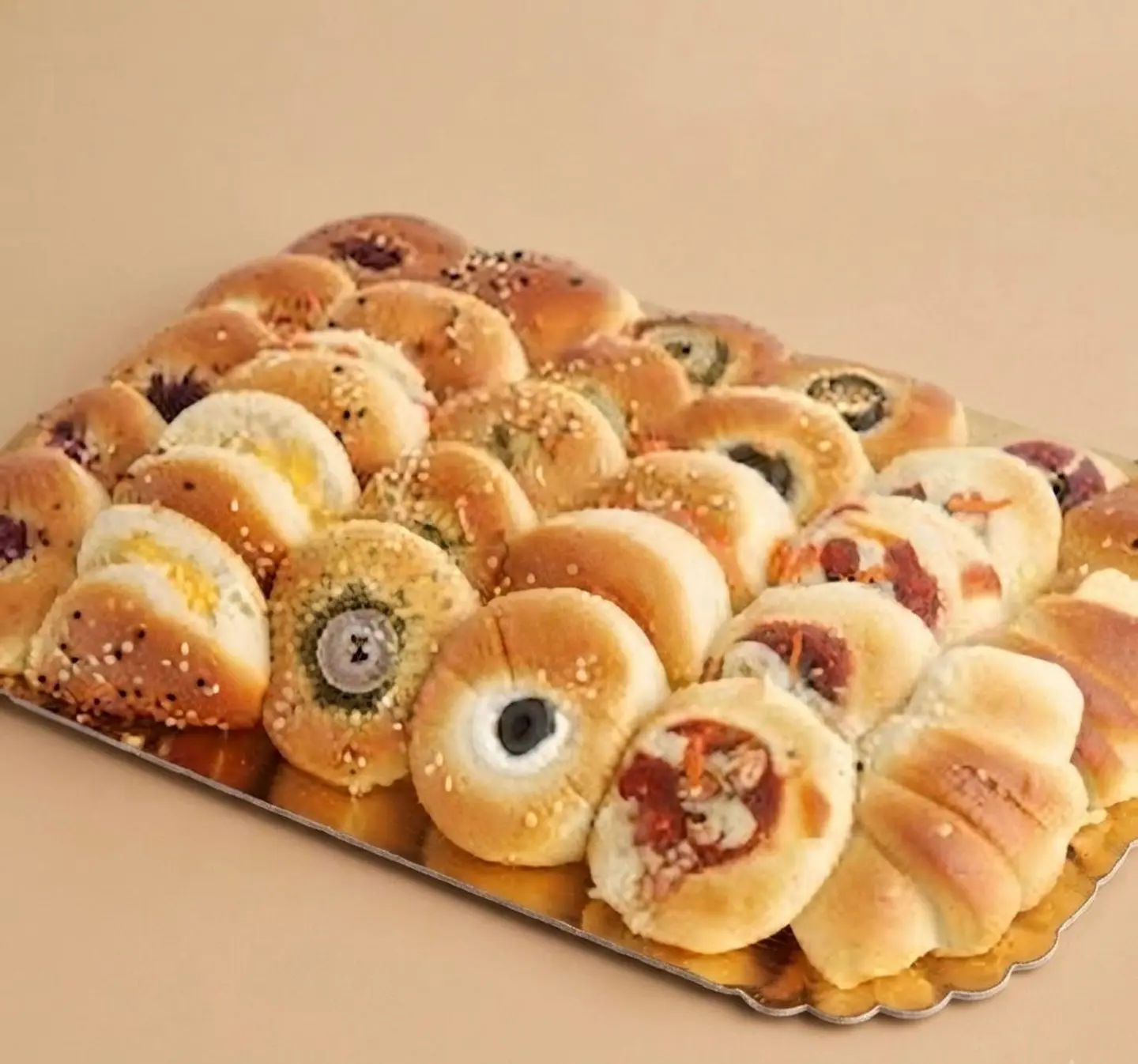 Medium Mixed Pastry Platter