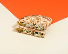 فطيرة فلافل يونانية