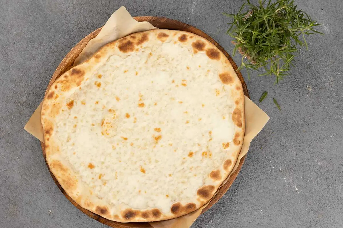 Akkawi Cheese Manakeesh
