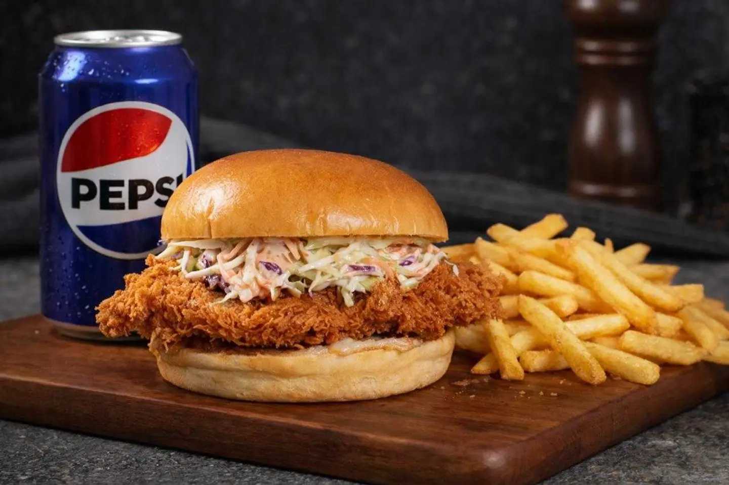 كريسبي تشيكن كومبو