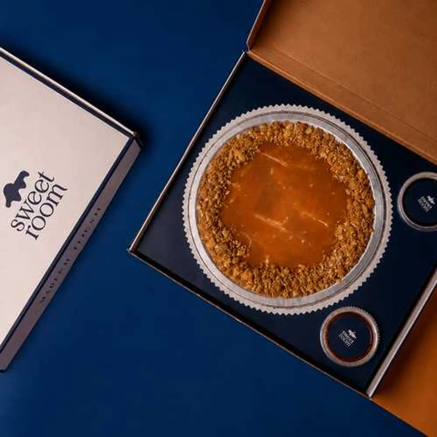 Lotus Caramel Cheesecake