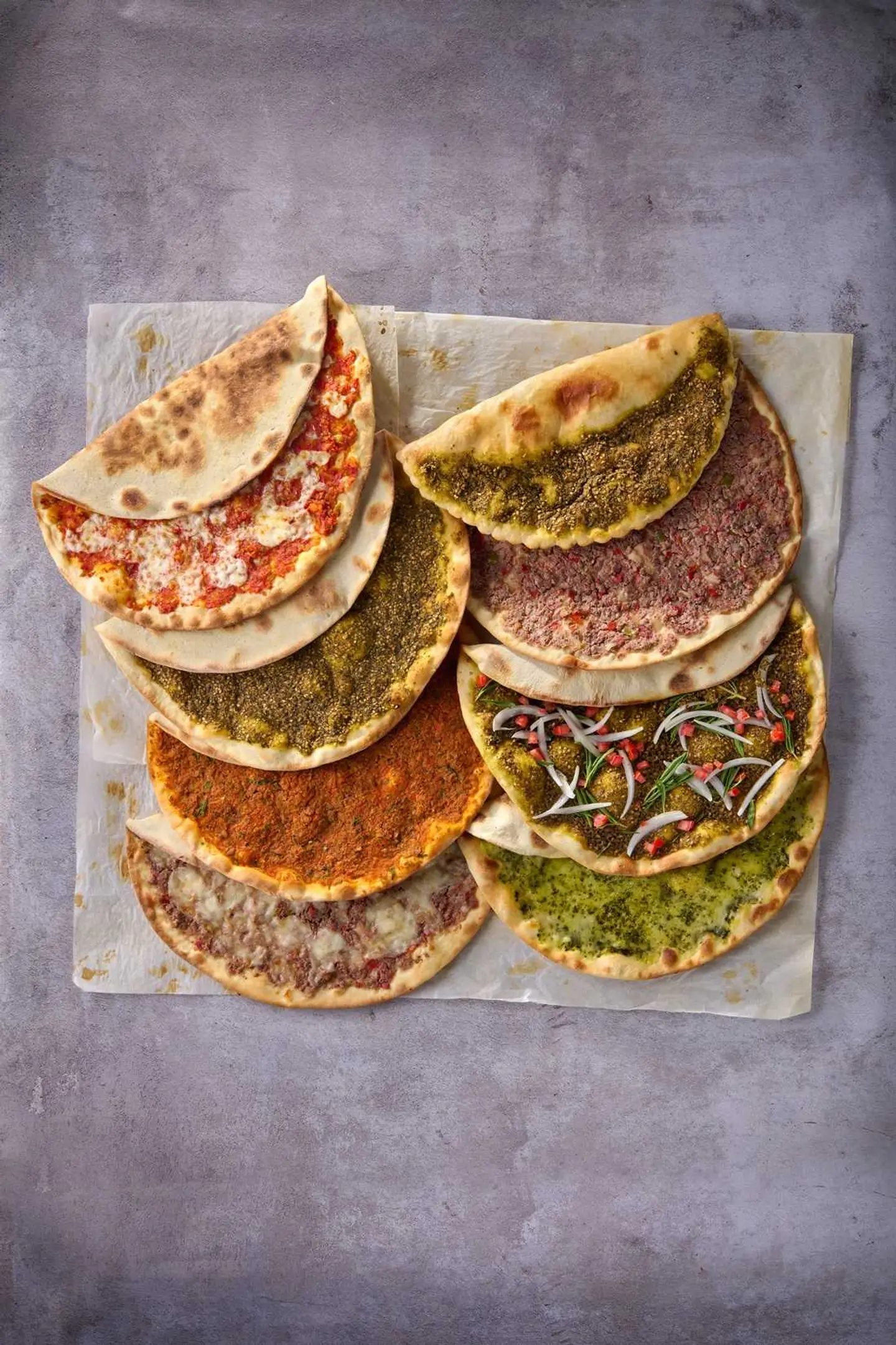 Manakeesh Box   For 8