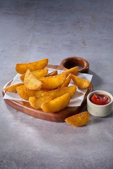 بطاطس ويدجز