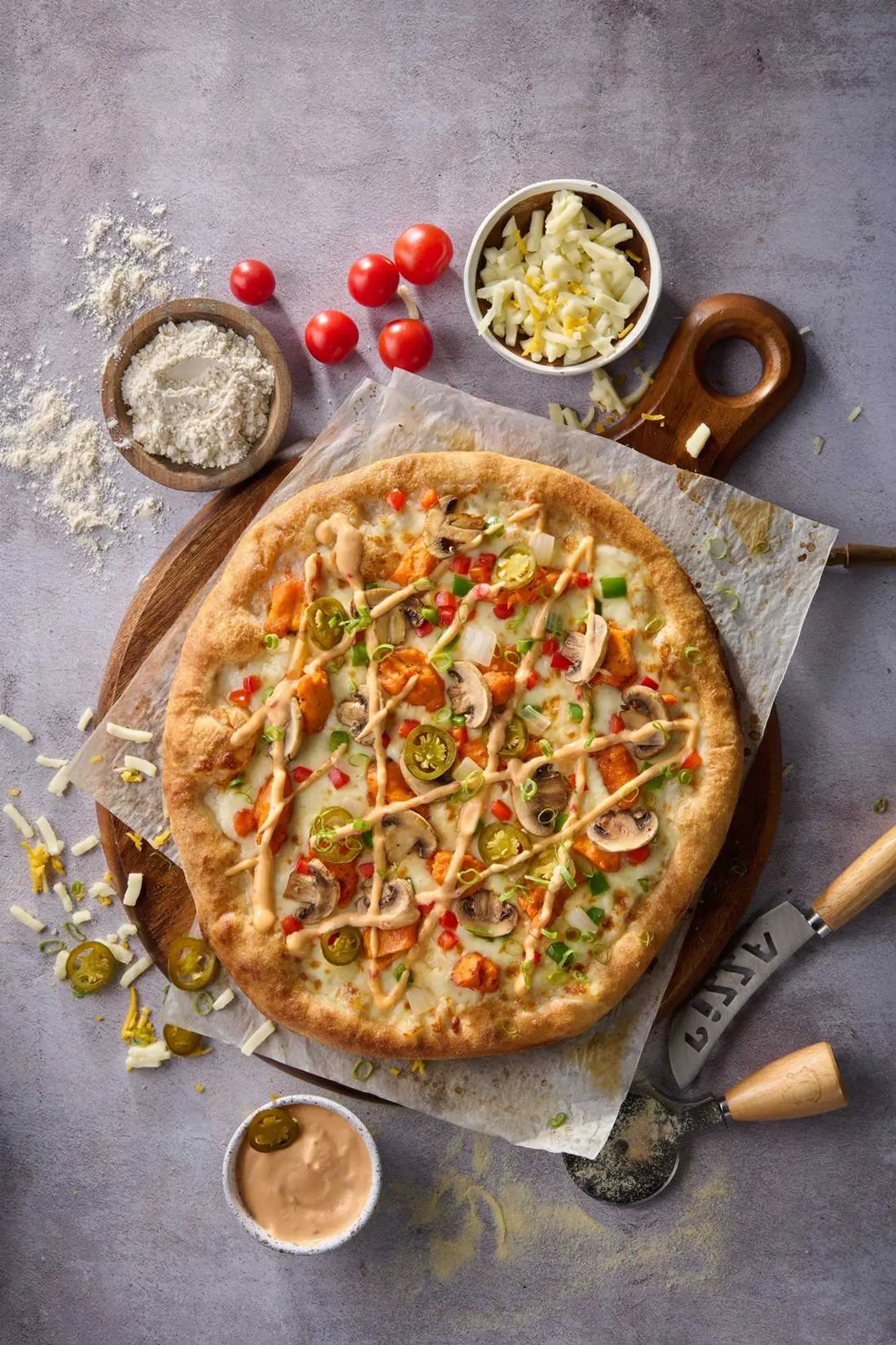Chicken Tikka & Mushroom Pizza