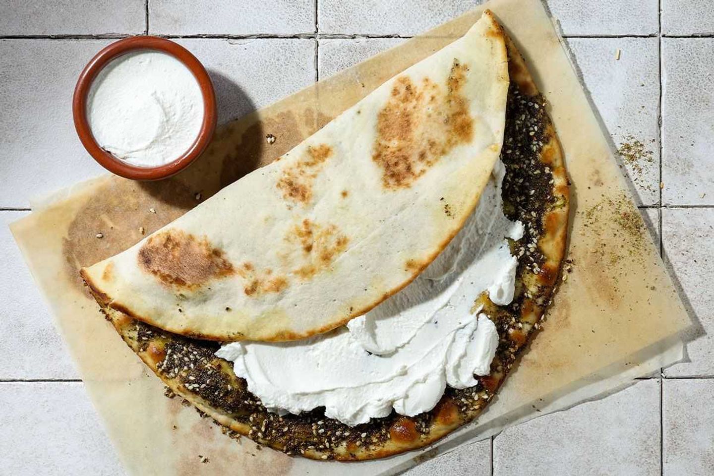 زعتر و لبنة
