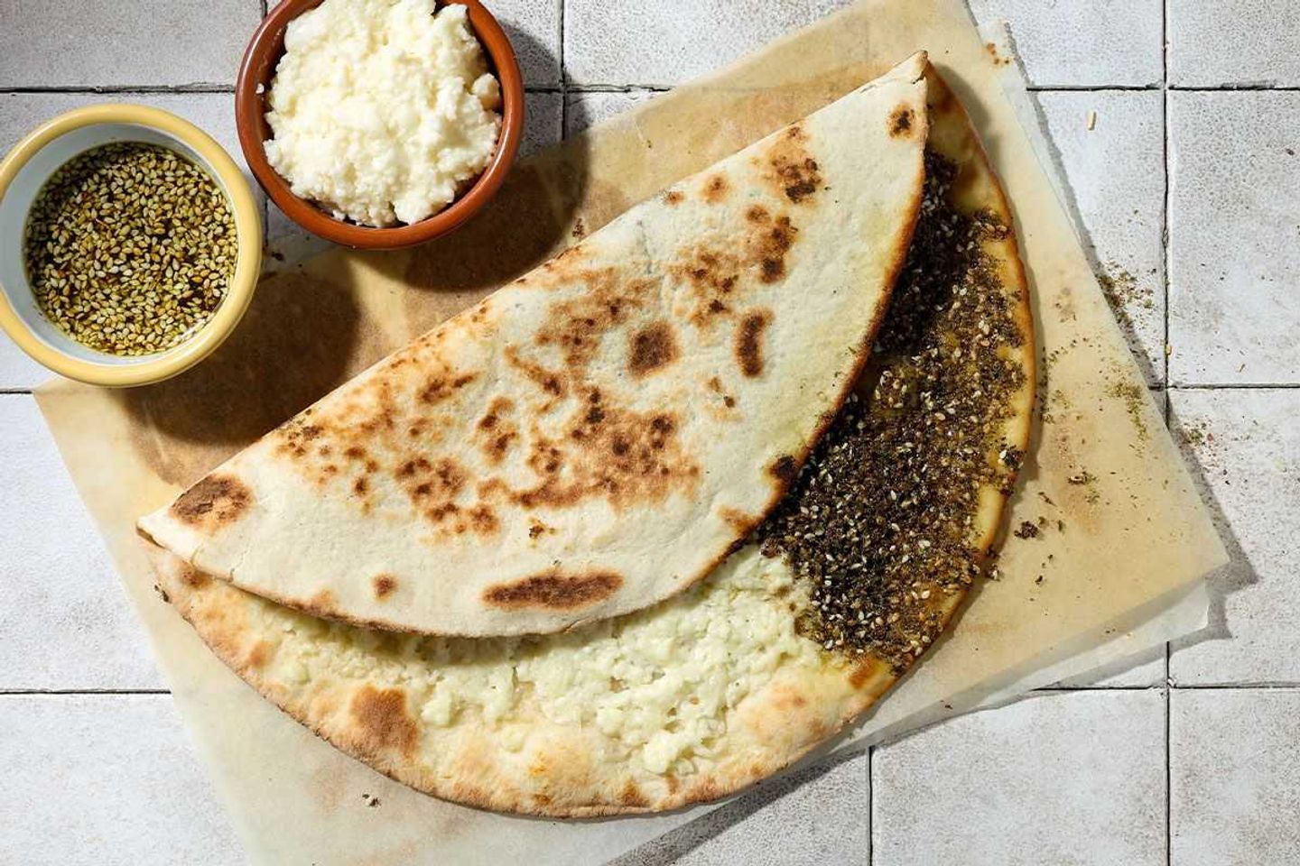 زعتر وجبنة