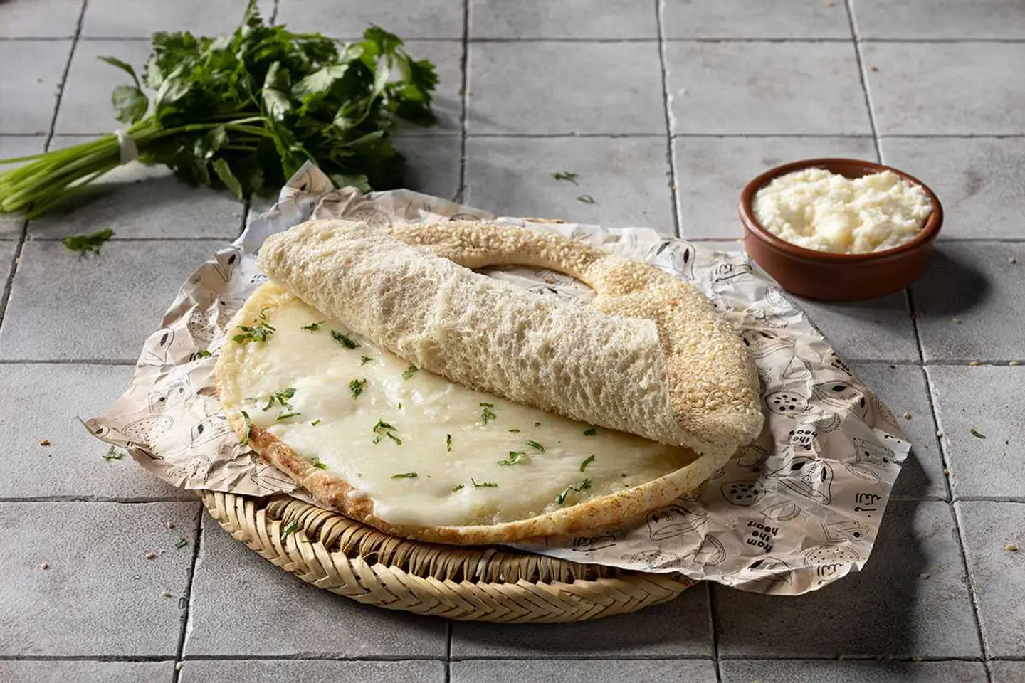 Kaak Akkawi Cheese
