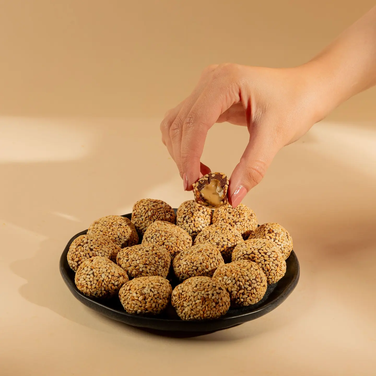 تمرية سمسم بالطحينة