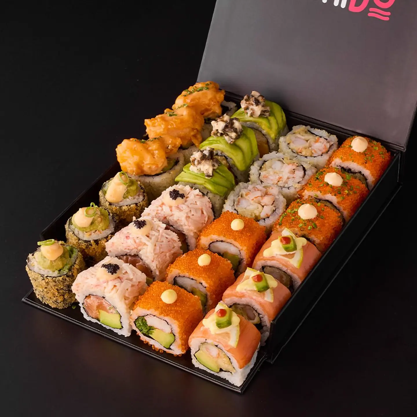Signature Box 24 Pieces