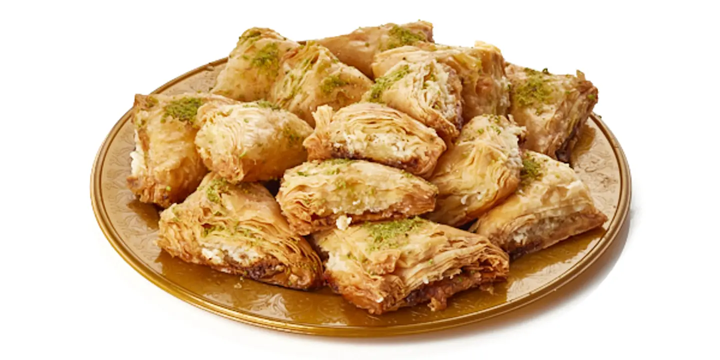 Cream Warbat Baklava