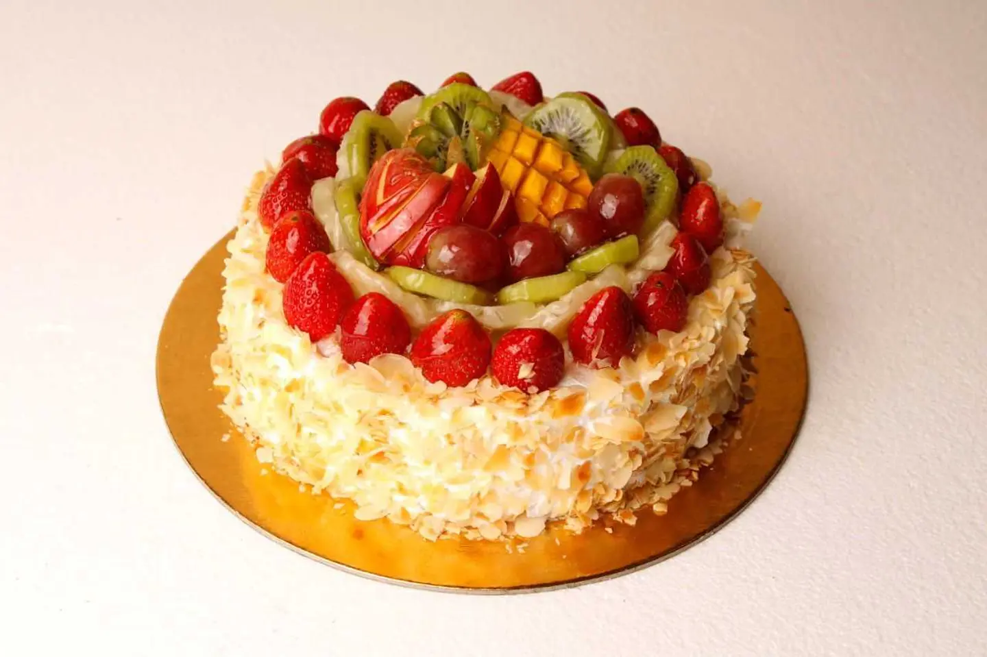 تورتة فواكه مشكلة