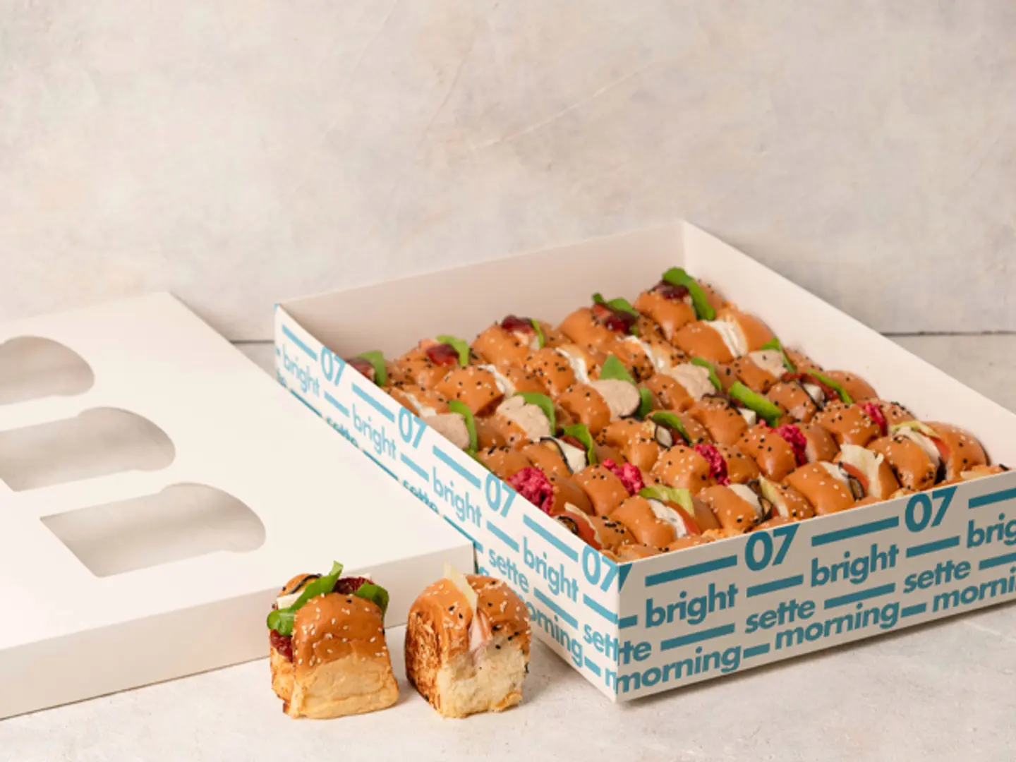 Mini Sandwich Box   35 Pieces