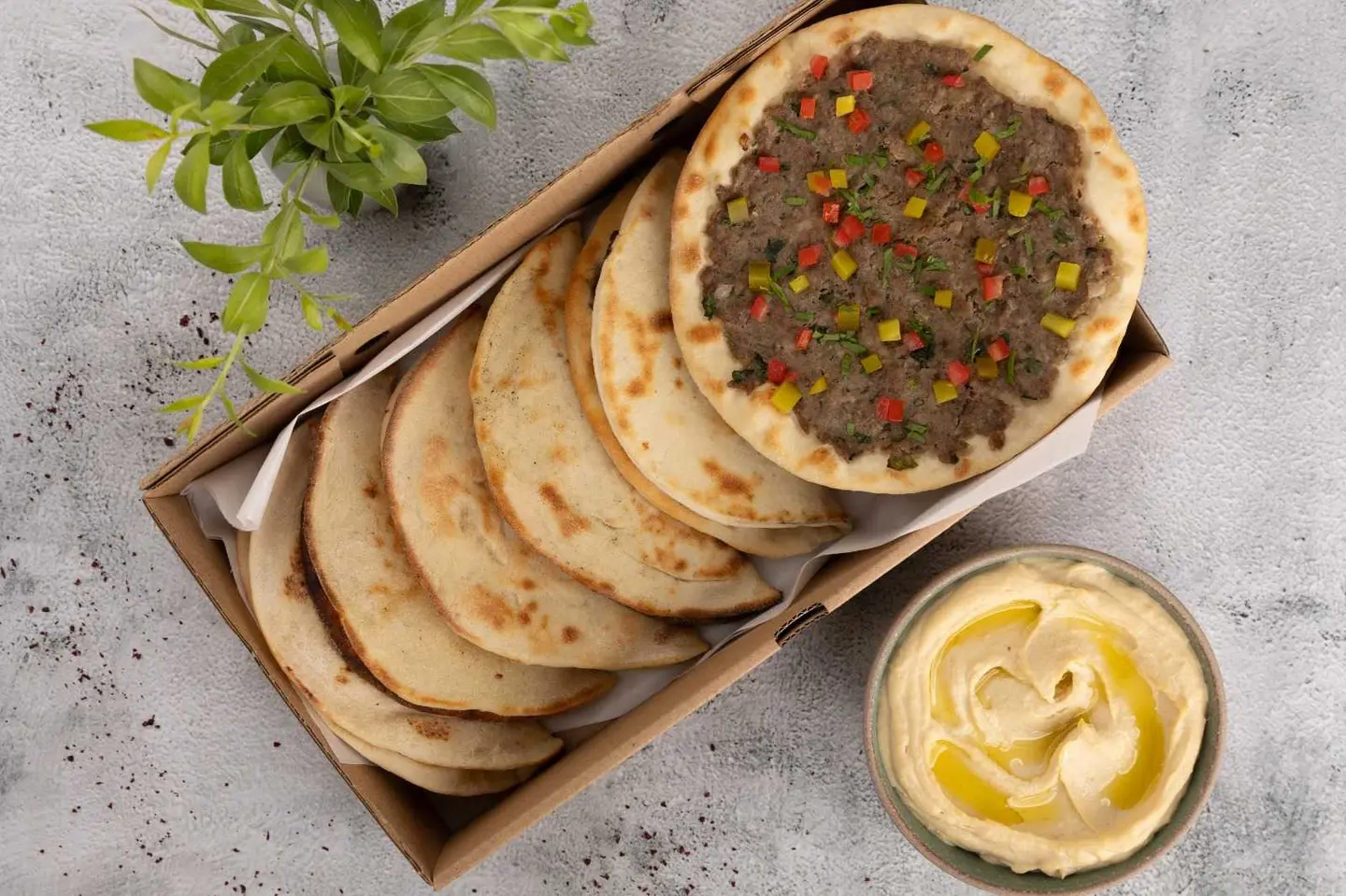 ميني مناقيش كفتة