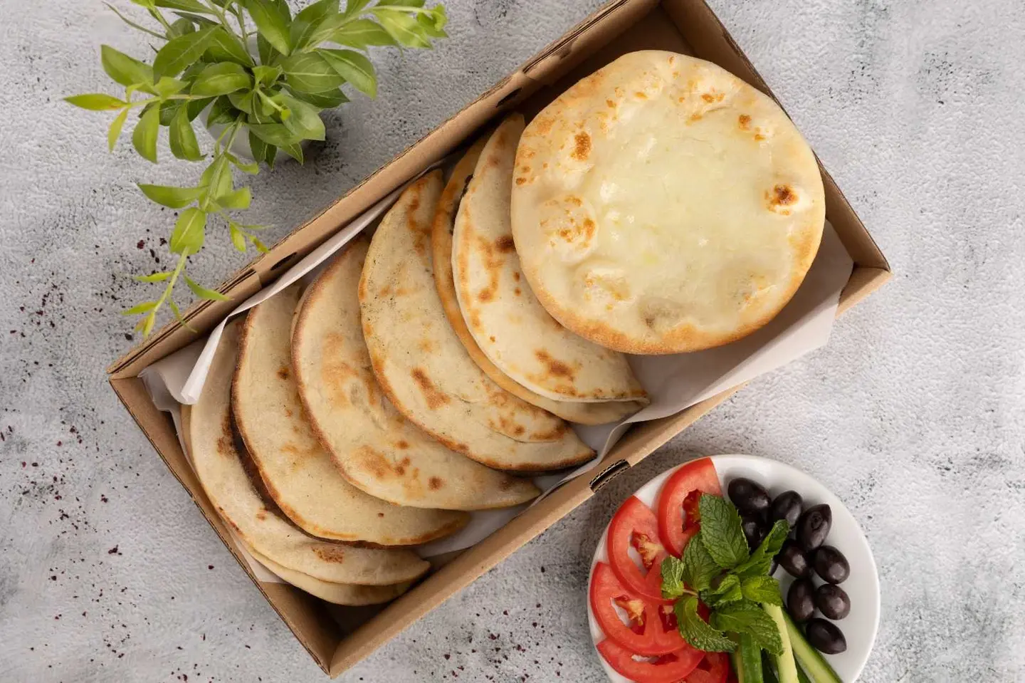 بوكس ميني مناقيش