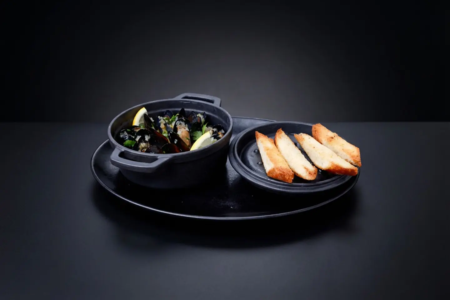 طبق بلح البحر الفرنسي