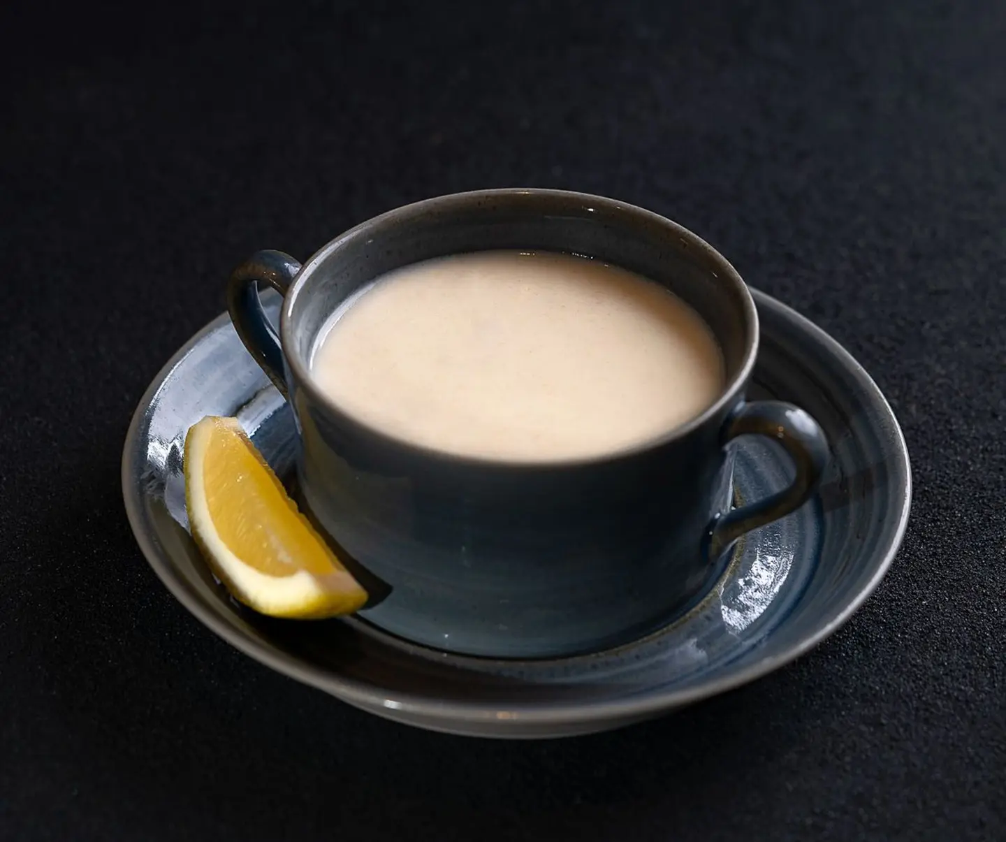 شوربة ثمار البحر حمراء