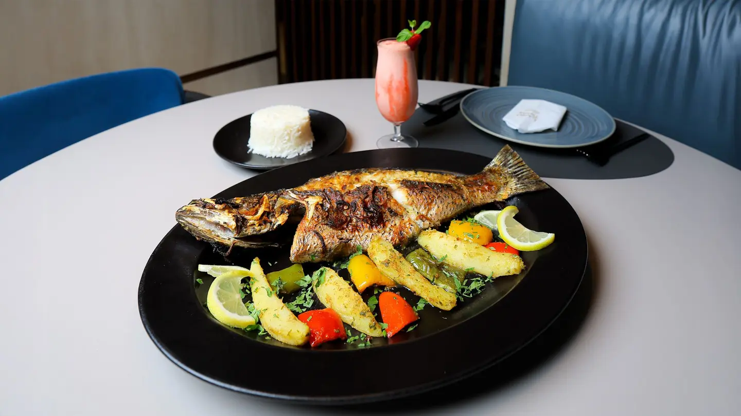 شكه صحيه شخصين بالفرن