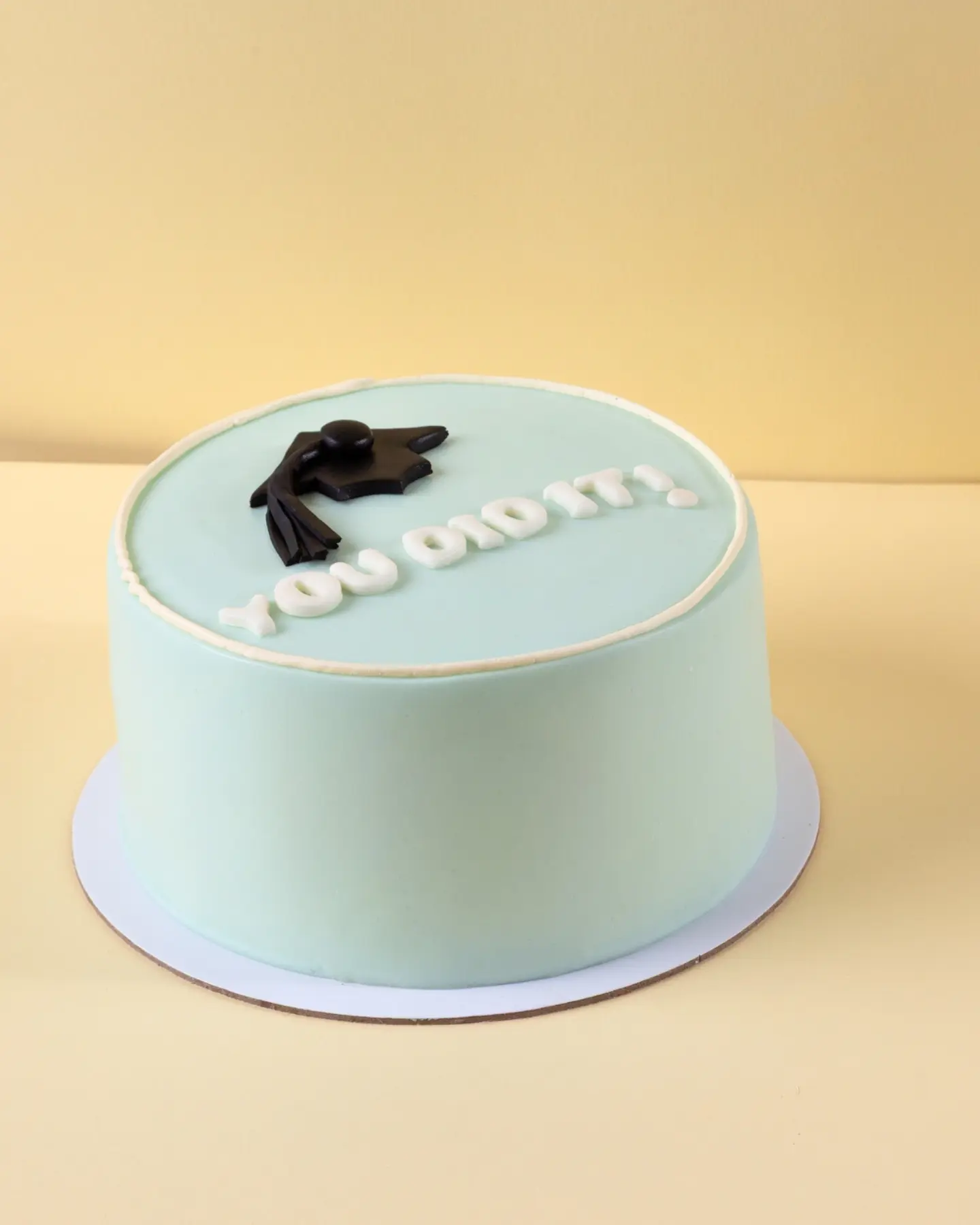 كيكة التخرج (ازرق)