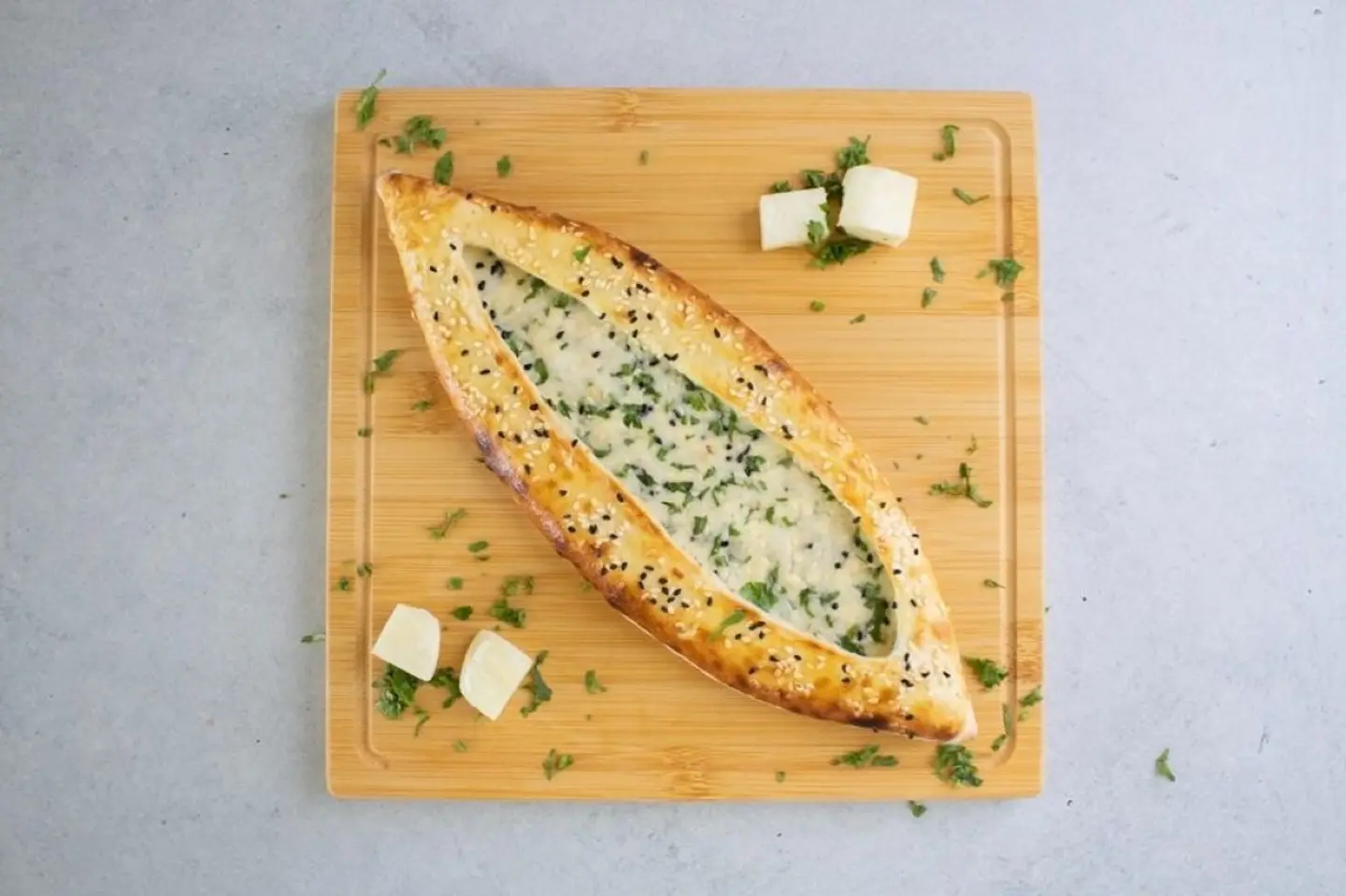 فطيرة جبن عكاوي