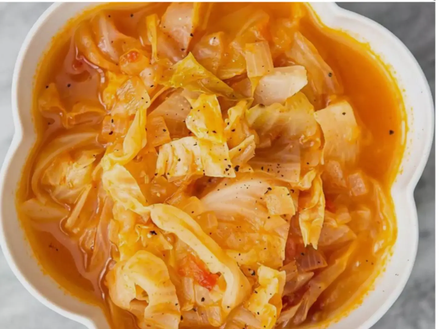 Boiled Cabagges With Souce