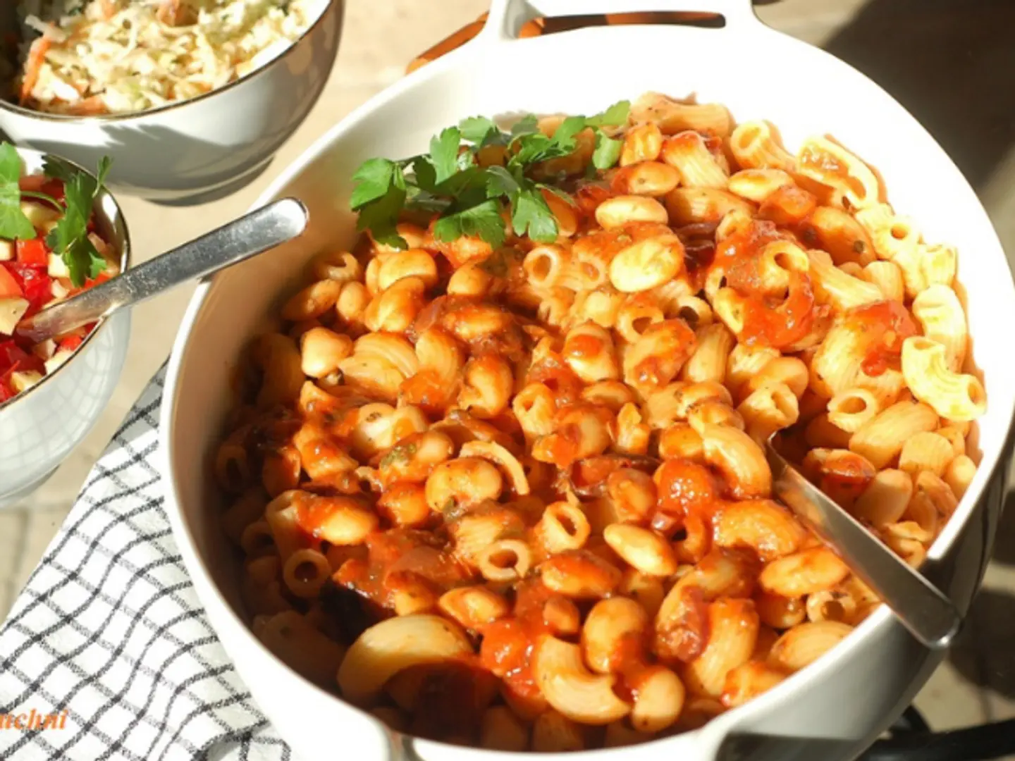 Maccaroni With Souce Large