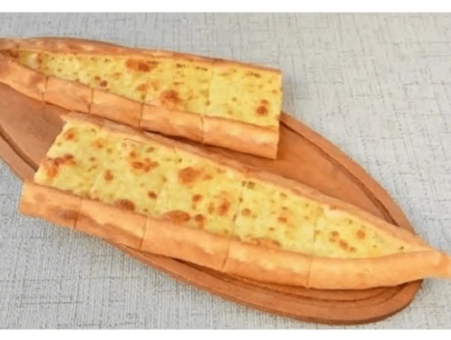 فطيرة لبنة بالموزاريلا