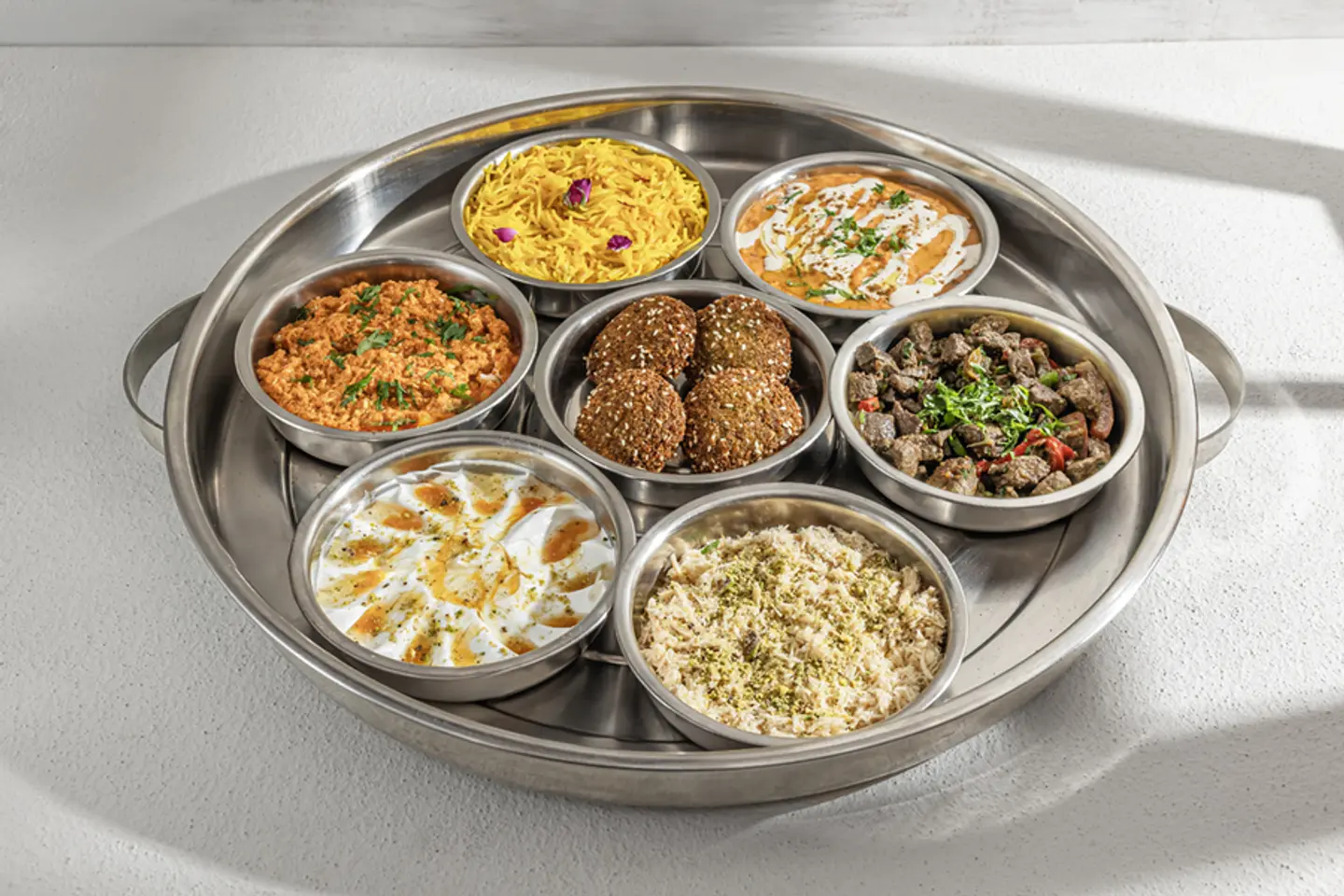 صحن الطواش الكبير