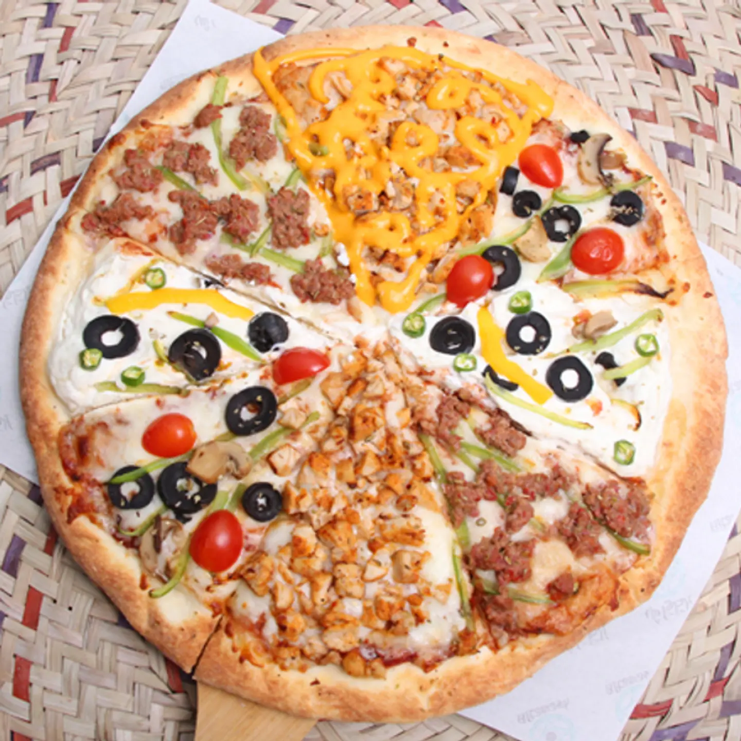 Tawash Family Pizza