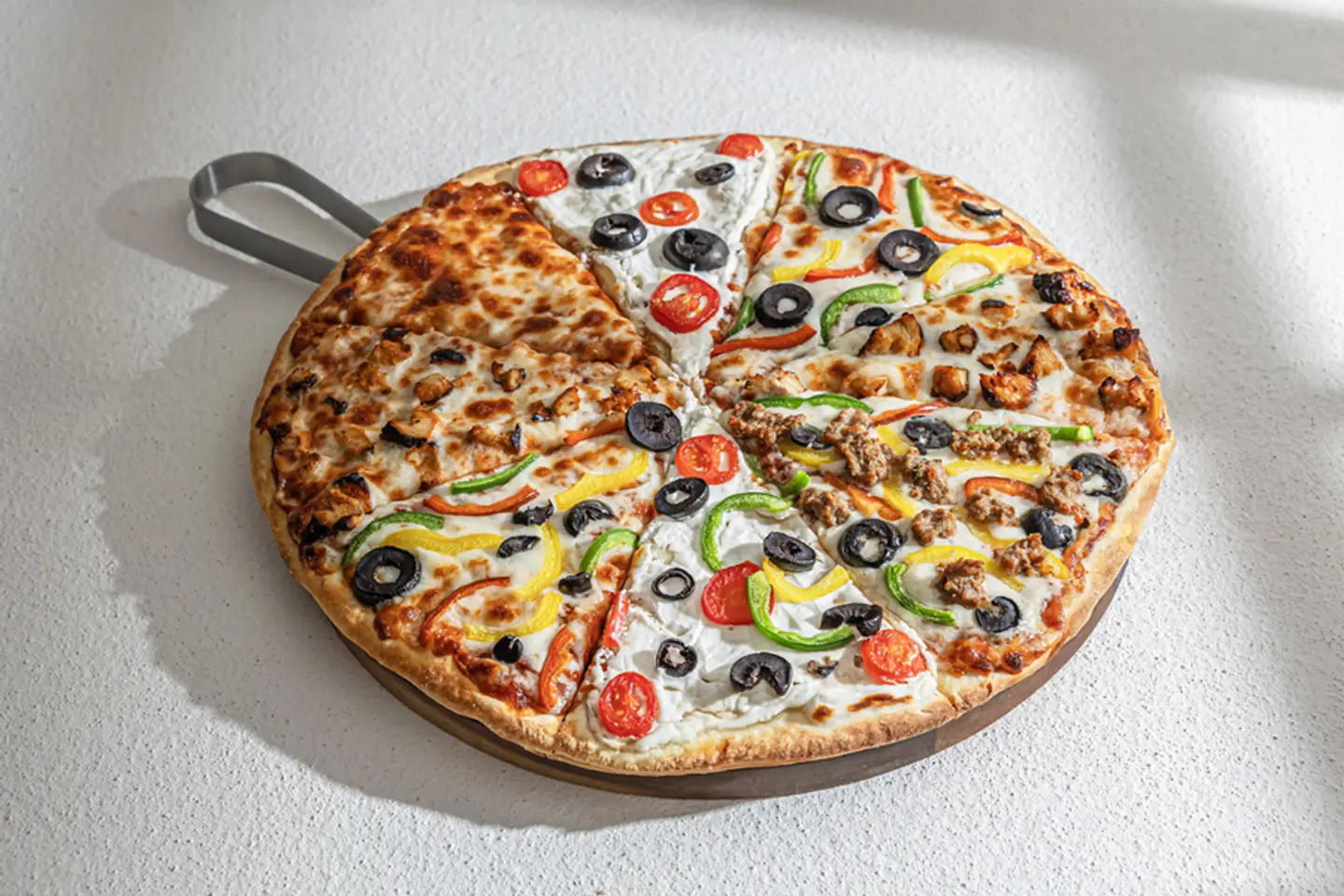 بيتزا فاميلي الطواش