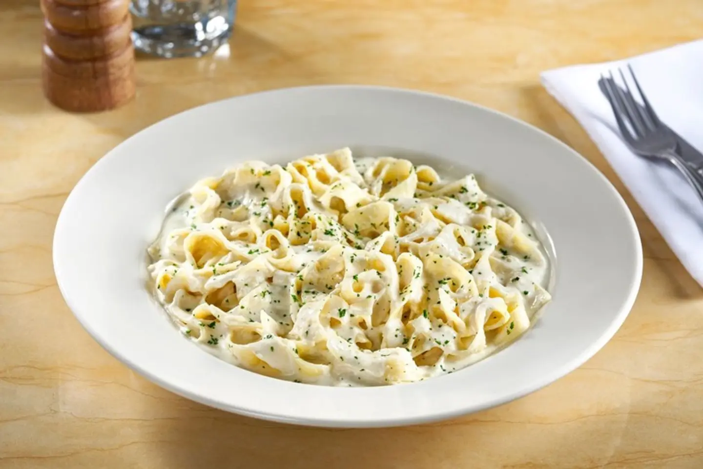 Fettuccine Alfredo