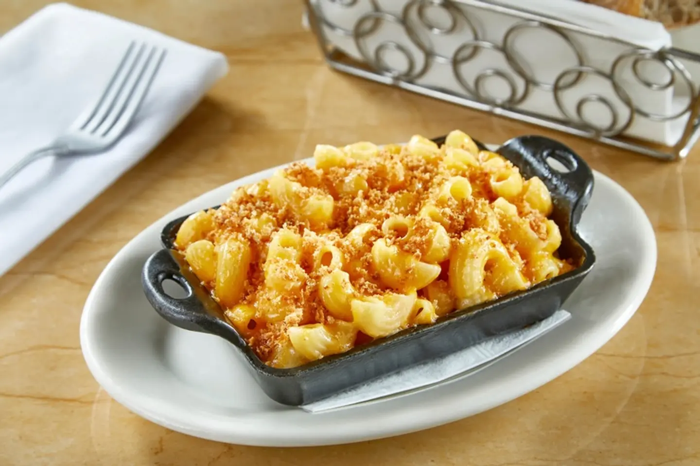 معكرونة وجبنة