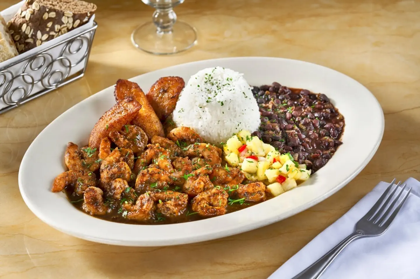 الدجاج و الروبيان الجامايكي مع الفلفل الأسود