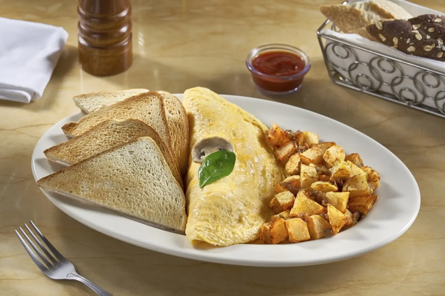Spinach, Mushroom, Bacon And Cheese Omelette