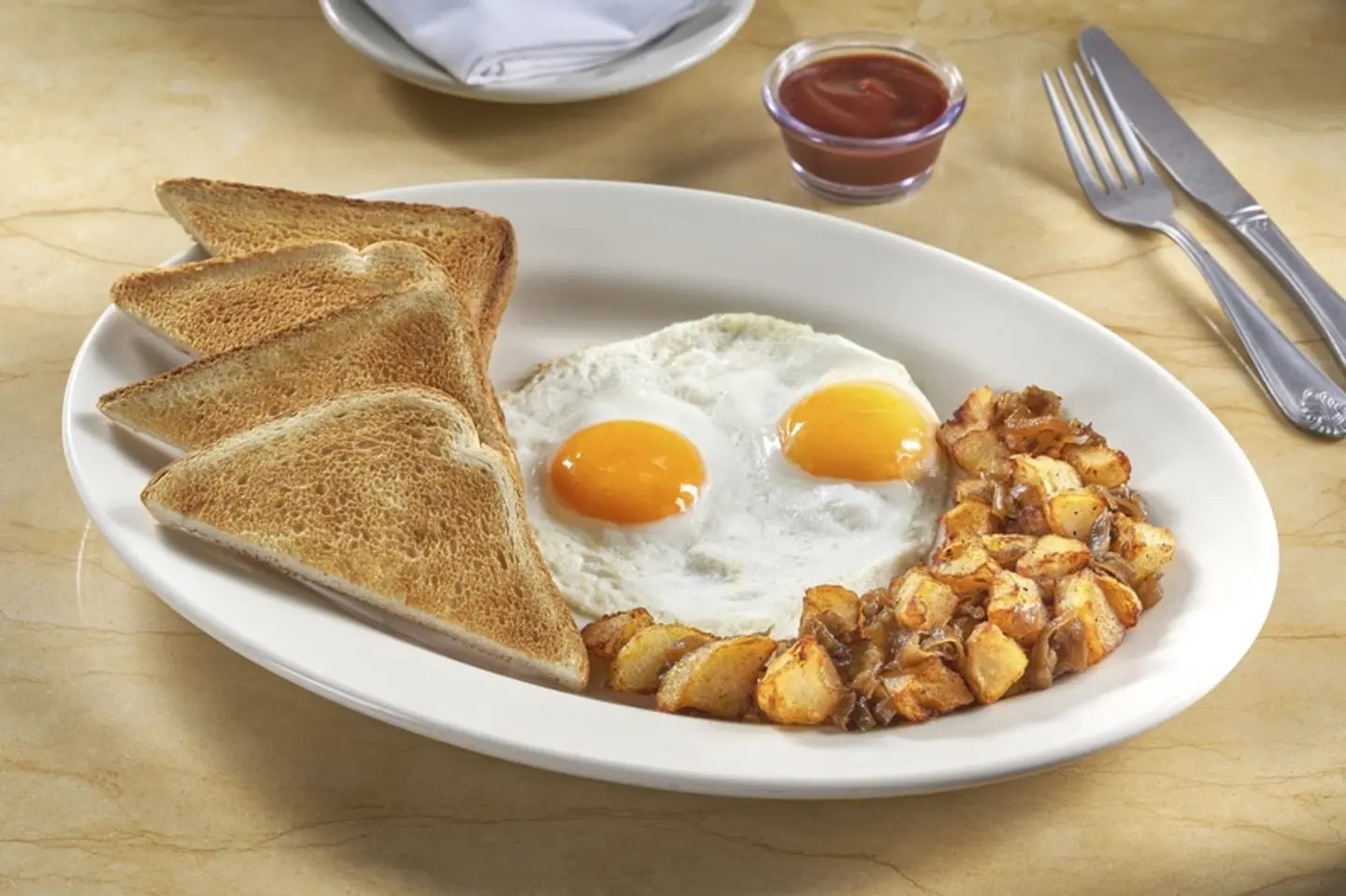 بيض محضر على طريقتك الخاصة