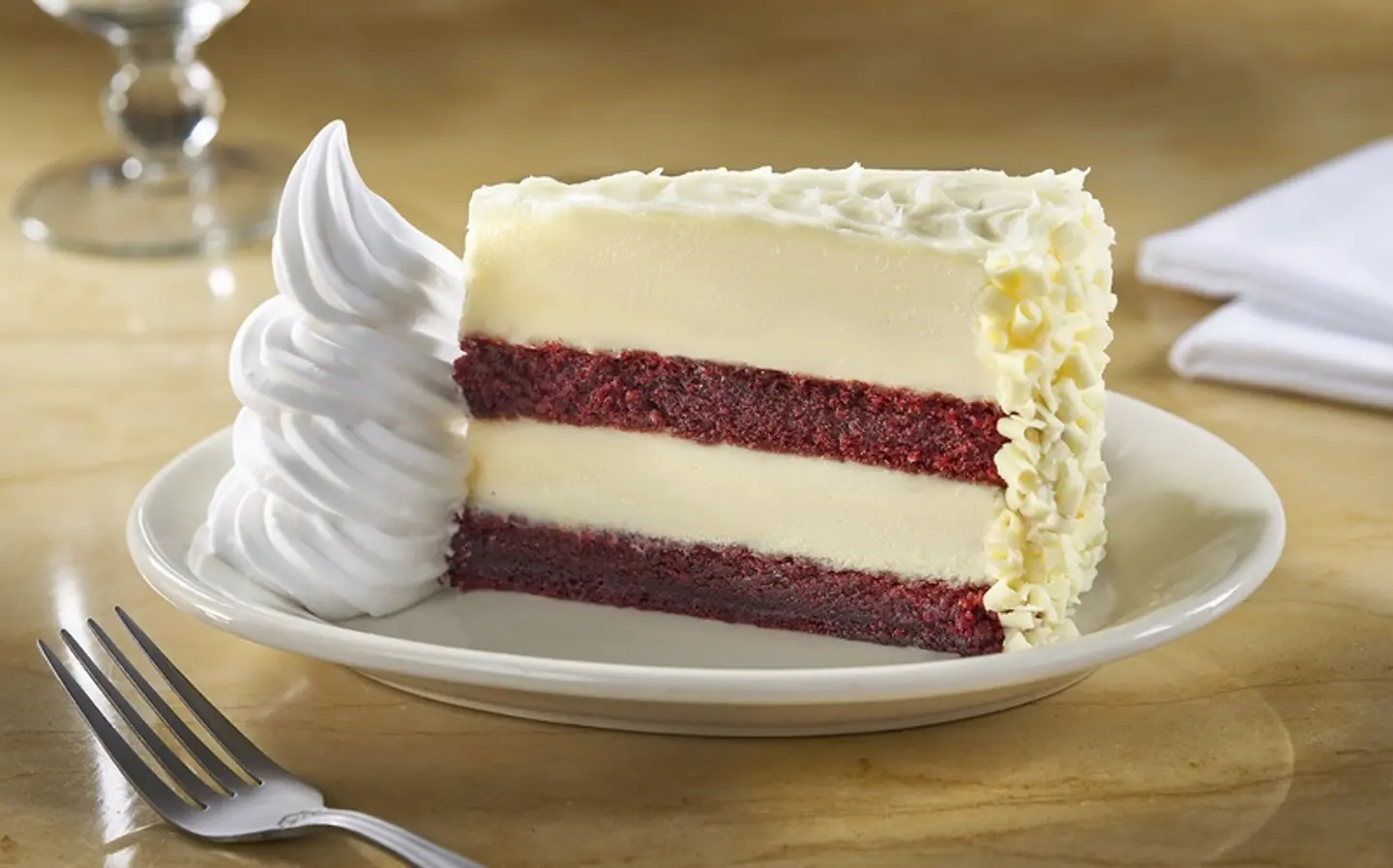 Ultimate Red Velvet Cake Cheesecake