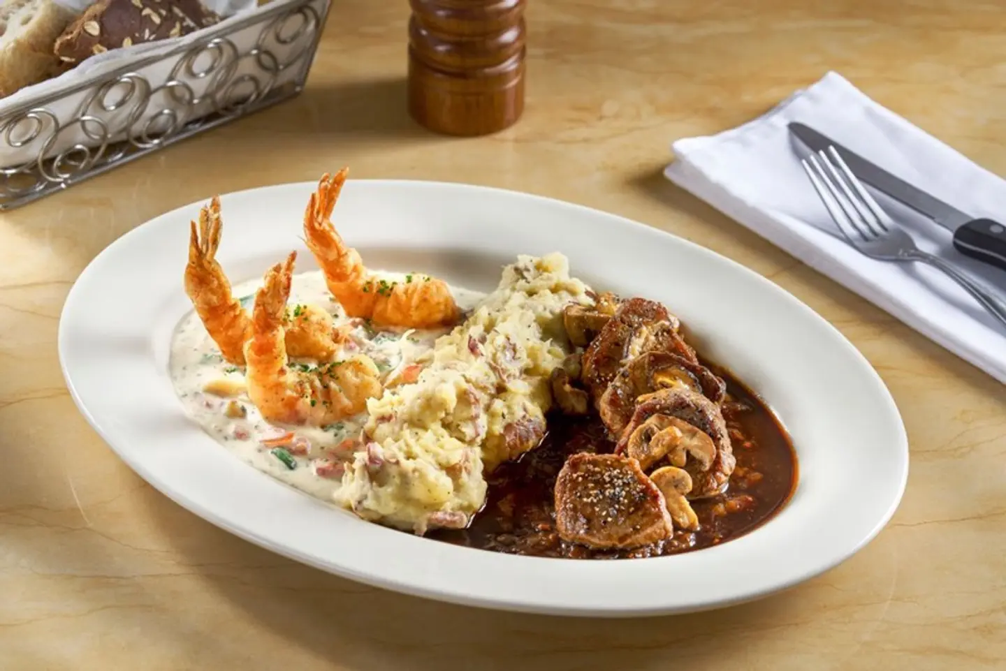 Shrimp Scampi And Steak Diane