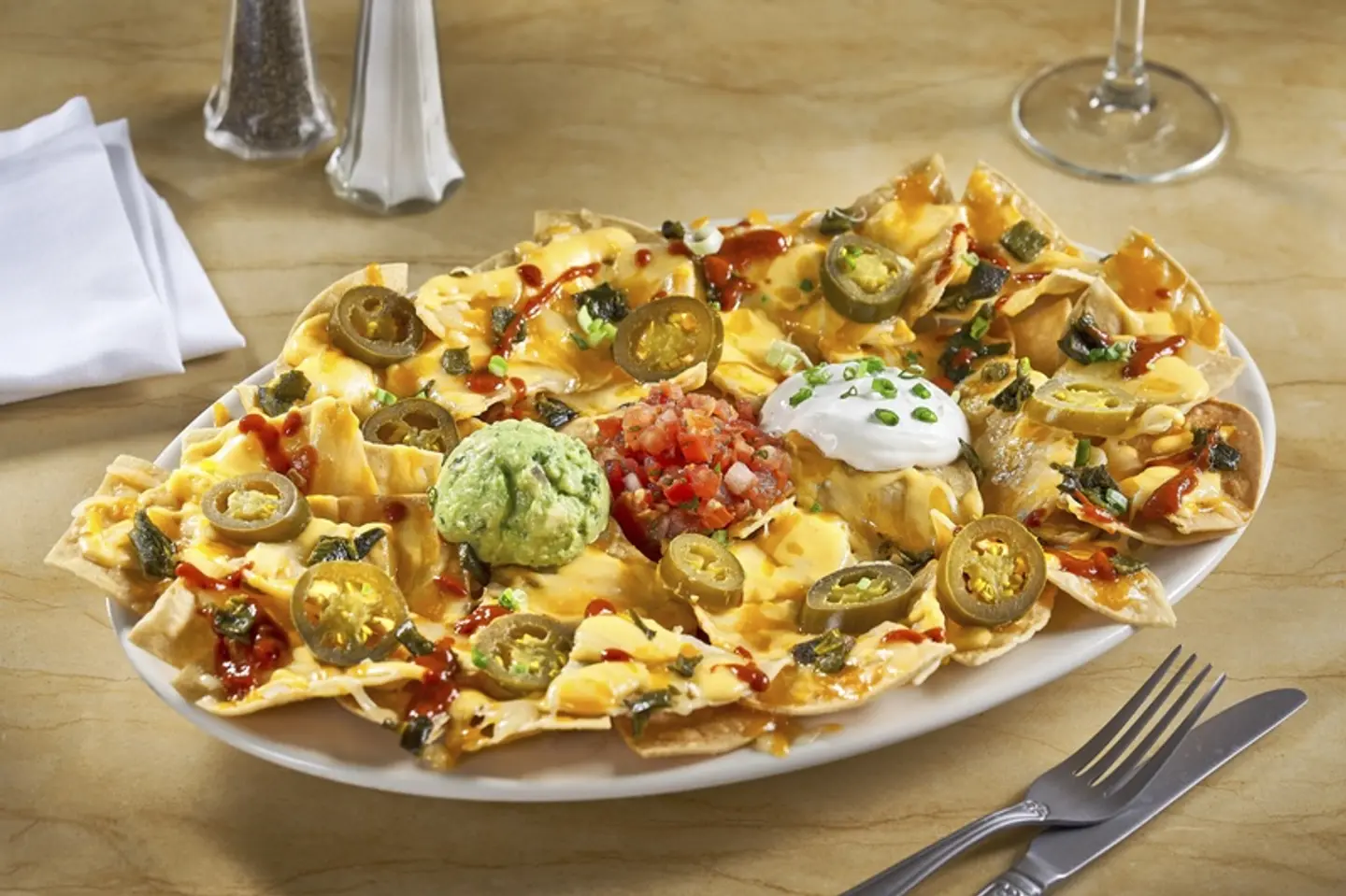 Factory Nachos With Spicy Chicken