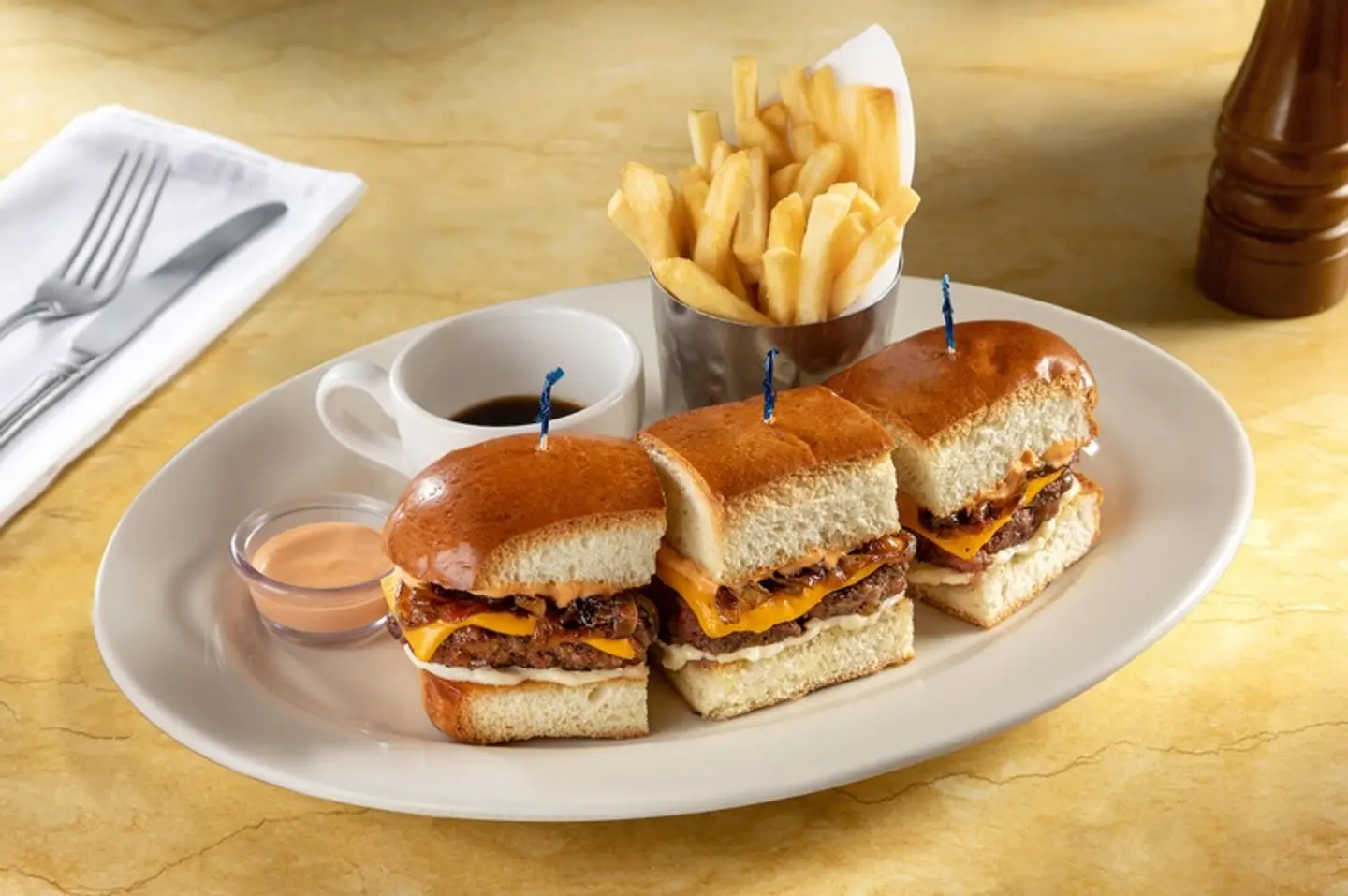 French Dip Cheeseburger