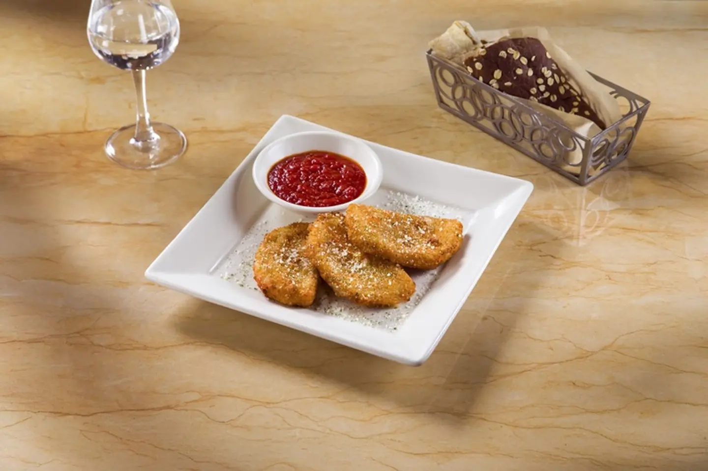 الجبنة المقليّة المقرمشة