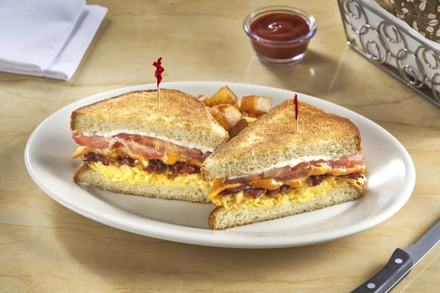 سندويش بريوش للفطور