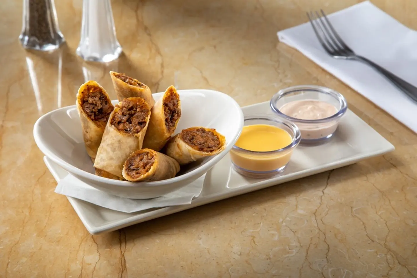 Cheeseburger Spring Rolls