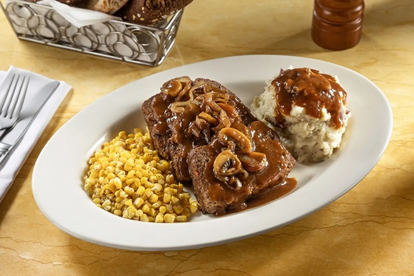 فطيرة لحم فاكتوري الشهيرة