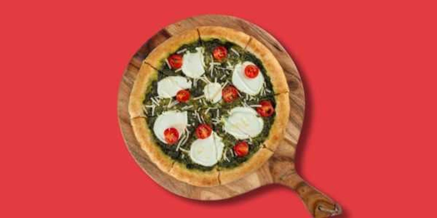 Caprese Pesto Pizza