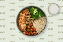طبق صدر دجاج مشوي