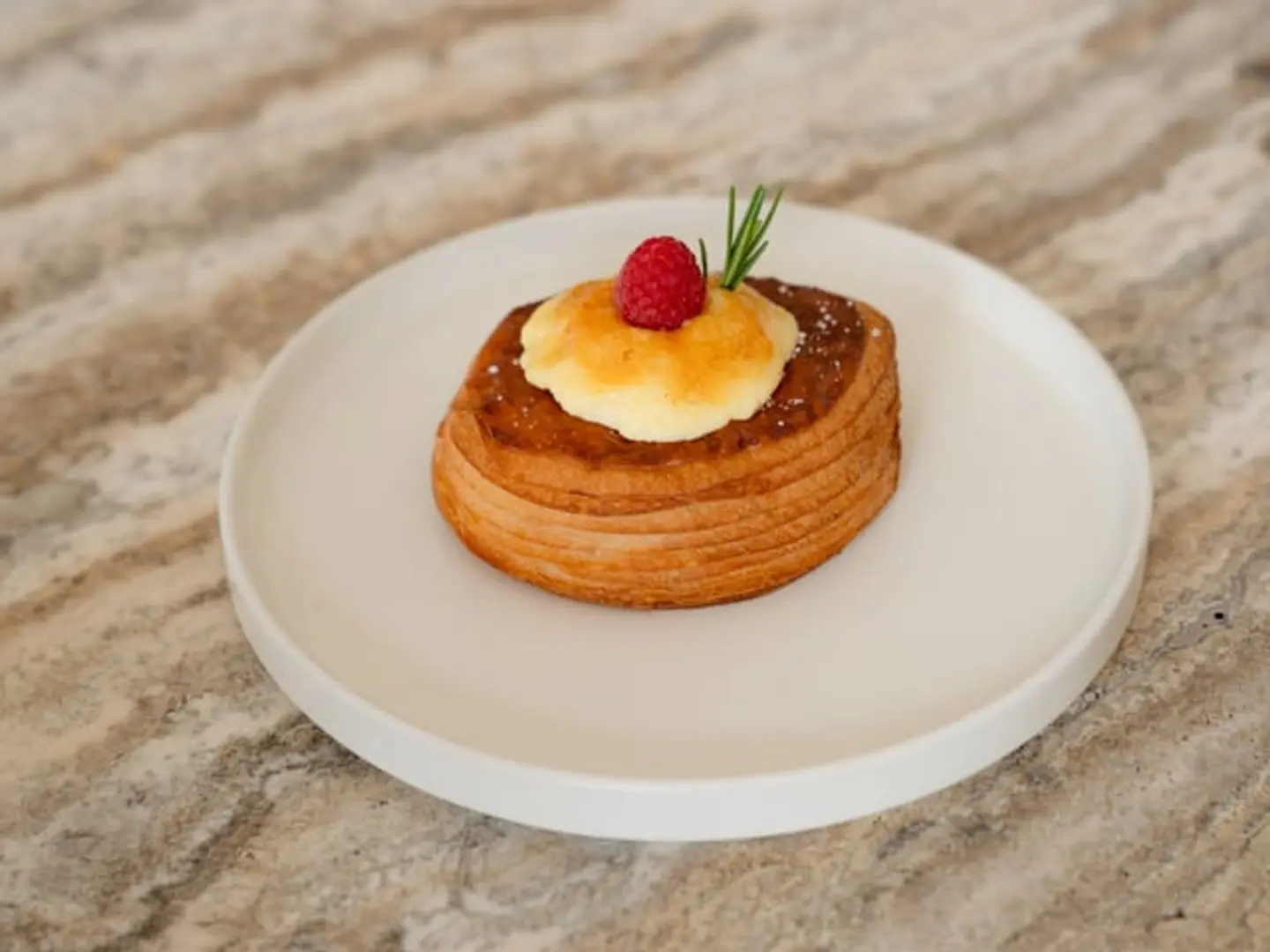 Creme Brûlée Danish