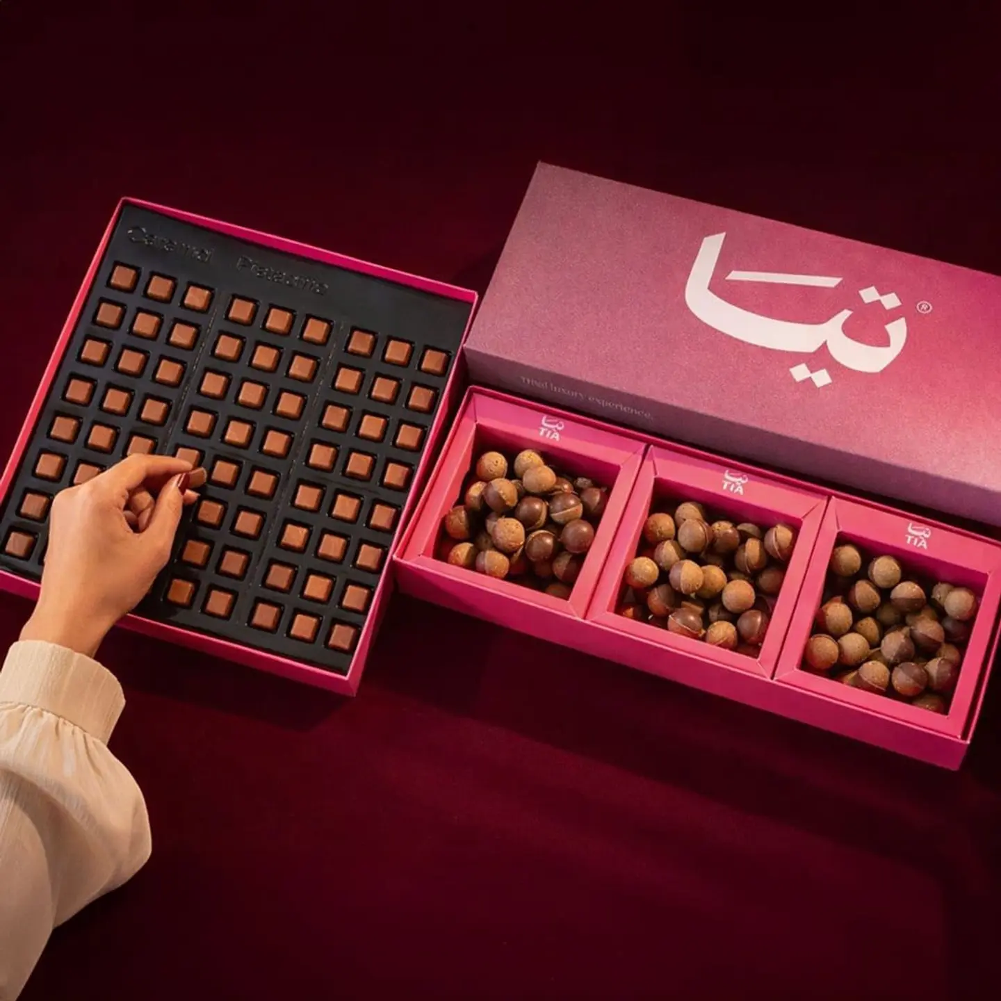 Cut Tia And Caramel Bits