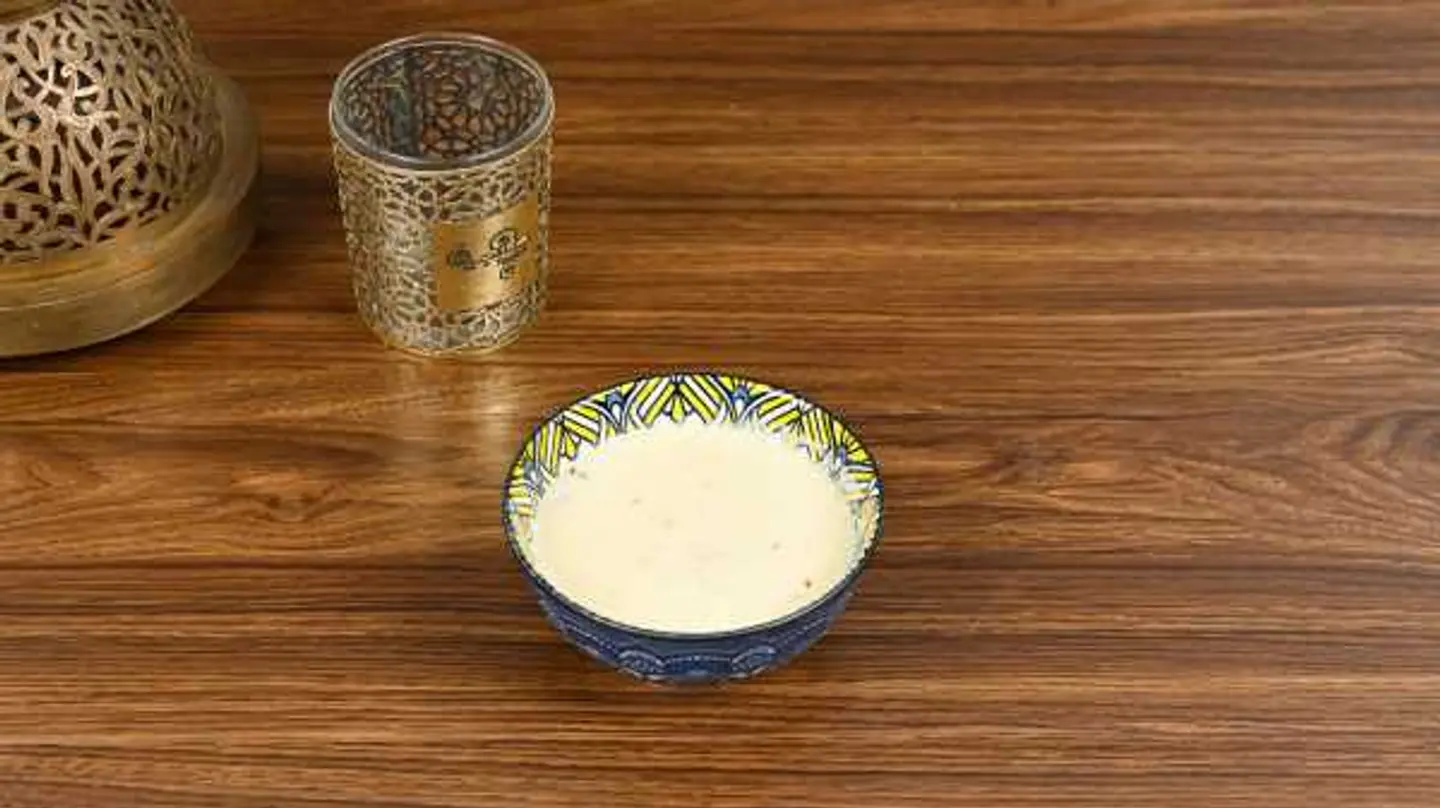 شوربة سميد بالزعتر