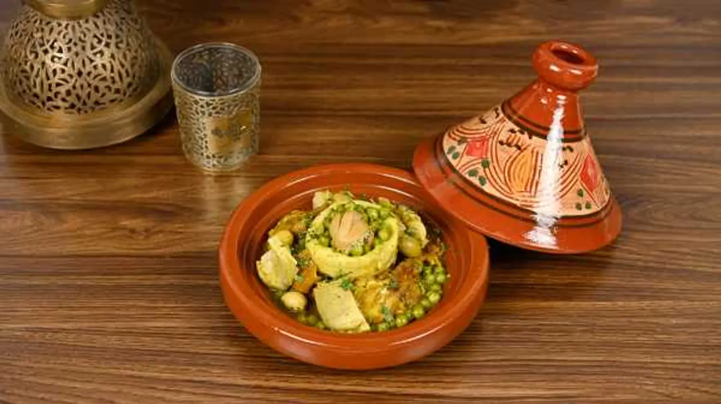 طاجن لحم بالخرشوف و الجلبانة