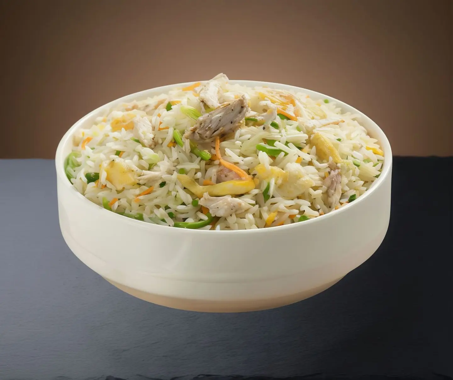 أرز مقلي بالدجاج